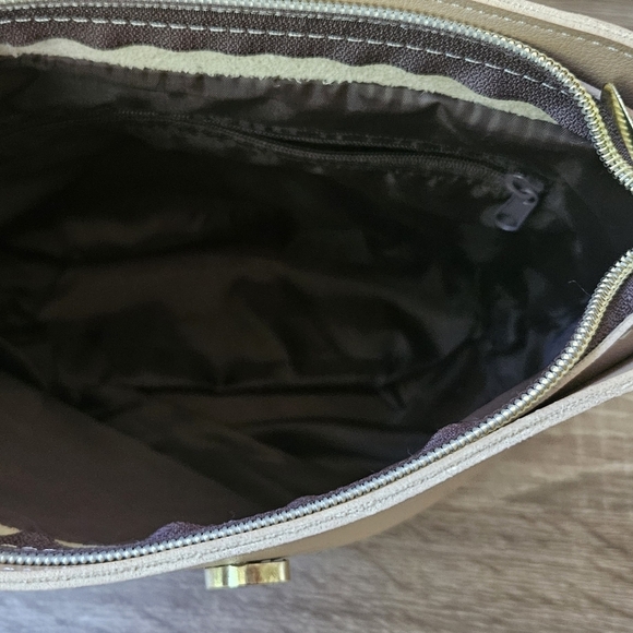 New Vegan Leather Tassel Handbag Purse Shoulder Bag Crossbody Adjustable Beige - Picture 3 of 7